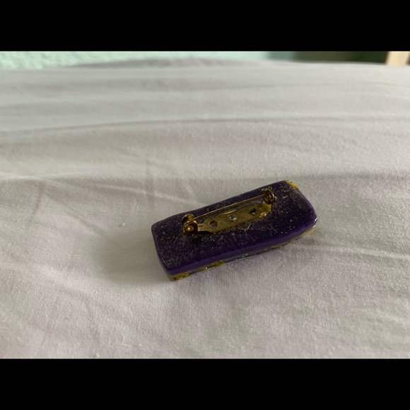 Pin - Picture 2 of 2